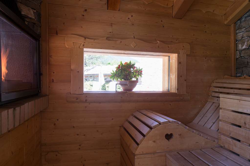 Eco Wellness Hotel Notre Maison กอนเญ สิ่งอำนวยความสะดวก รูปภาพ